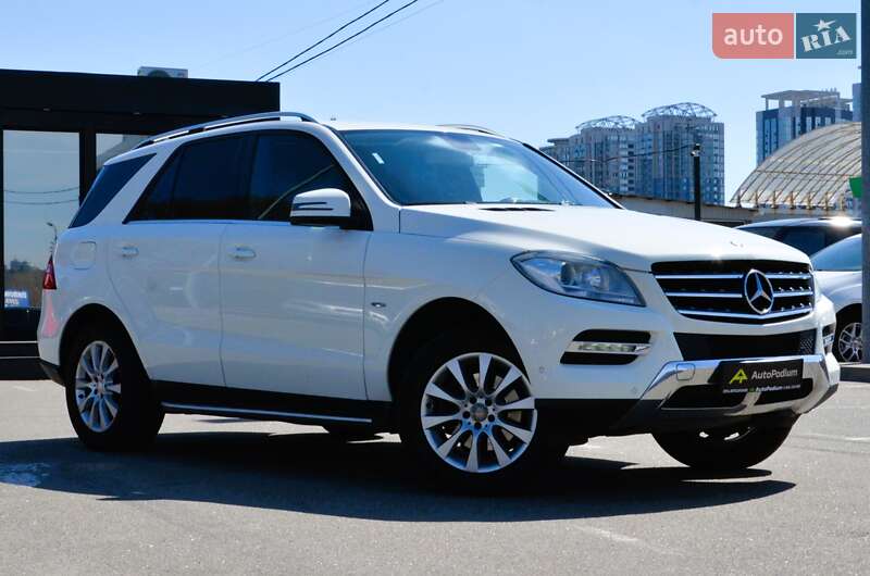 Mercedes-Benz M-Class 2012