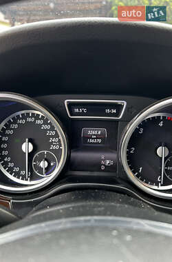 Внедорожник / Кроссовер Mercedes-Benz M-Class 2015 в 