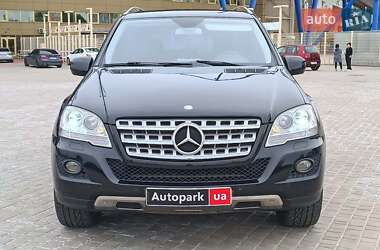 Внедорожник / Кроссовер Mercedes-Benz M-Class 2008 в 