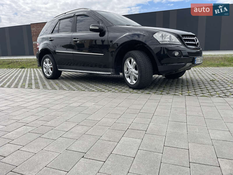 Позашляховик / Кросовер Mercedes-Benz M-Class 2007 в Хмельницькому