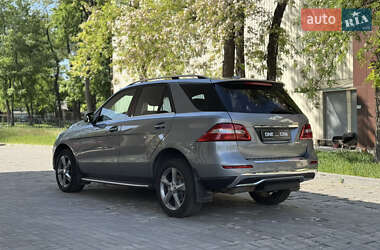 Внедорожник / Кроссовер Mercedes-Benz M-Class 2014 в 