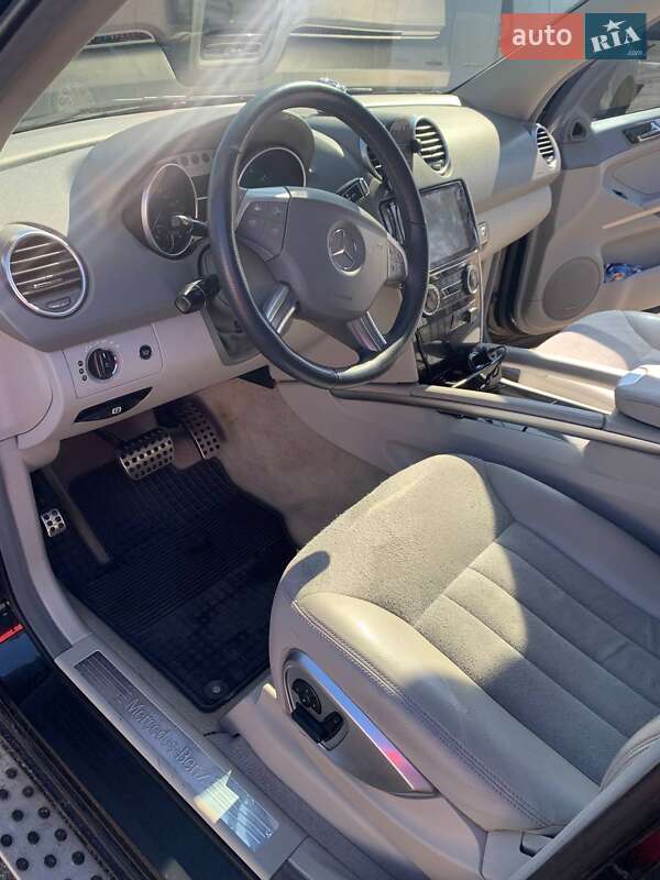 Внедорожник / Кроссовер Mercedes-Benz M-Class 2005 в Житомире фото 31 Внедорожник / Кроссовер Mercedes-Benz M-Class 2005 в Житомире