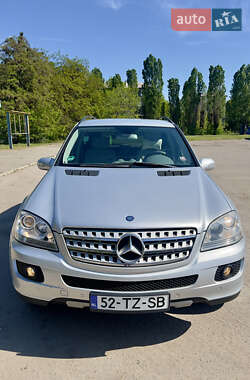 Внедорожник / Кроссовер Mercedes-Benz M-Class 2006 в Павлограде