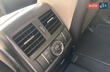 Позашляховик / Кросовер Mercedes-Benz M-Class 2011 в 