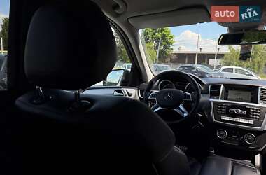 Внедорожник / Кроссовер Mercedes-Benz M-Class 2014 в 