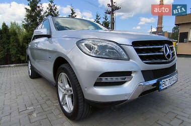 Позашляховик / Кросовер Mercedes-Benz M-Class 2013 в 