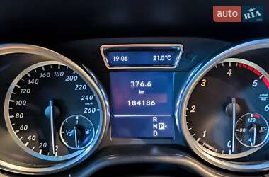 Позашляховик / Кросовер Mercedes-Benz M-Class 2013 в 