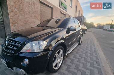 Внедорожник / Кроссовер Mercedes-Benz M-Class 2010 в Киеве