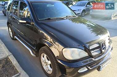 Внедорожник / Кроссовер Mercedes-Benz M-Class 2003 в 
