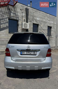 Внедорожник / Кроссовер Mercedes-Benz M-Class 2008 в 