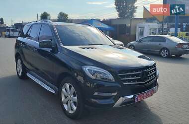 Внедорожник / Кроссовер Mercedes-Benz M-Class 2015 в 
