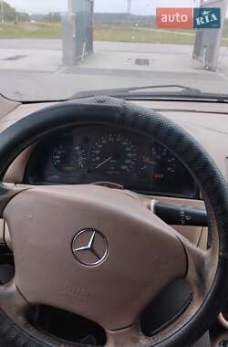 Позашляховик / Кросовер Mercedes-Benz M-Class 2000 в Костопілі