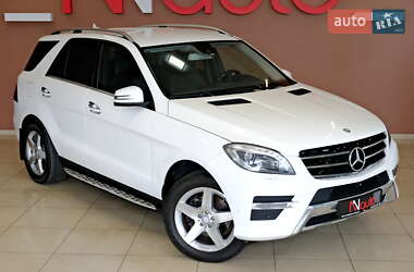 Внедорожник / Кроссовер Mercedes-Benz M-Class 2014 в 