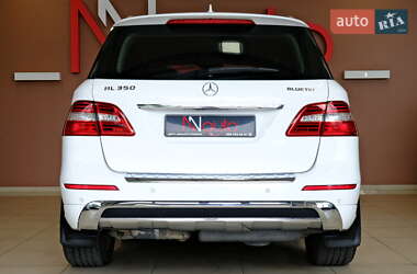 Внедорожник / Кроссовер Mercedes-Benz M-Class 2014 в 