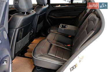 Внедорожник / Кроссовер Mercedes-Benz M-Class 2014 в 