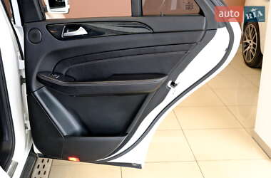 Внедорожник / Кроссовер Mercedes-Benz M-Class 2014 в 