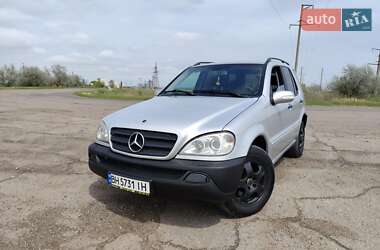 Внедорожник / Кроссовер Mercedes-Benz M-Class 2003 в 