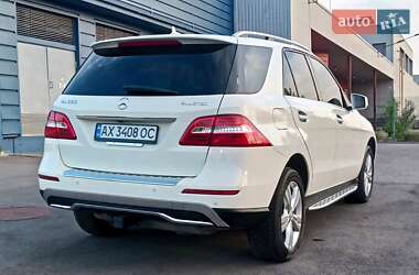 Внедорожник / Кроссовер Mercedes-Benz M-Class 2013 в 