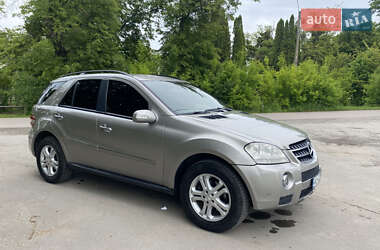 Внедорожник / Кроссовер Mercedes-Benz M-Class 2008 в 