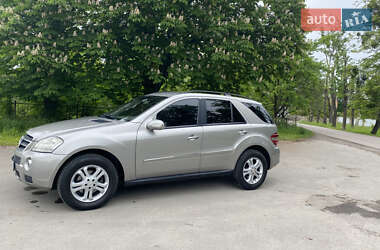 Внедорожник / Кроссовер Mercedes-Benz M-Class 2008 в 