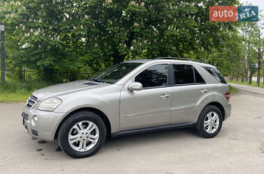Внедорожник / Кроссовер Mercedes-Benz M-Class 2008 в 