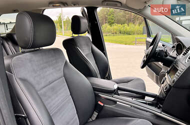 Внедорожник / Кроссовер Mercedes-Benz M-Class 2009 в 