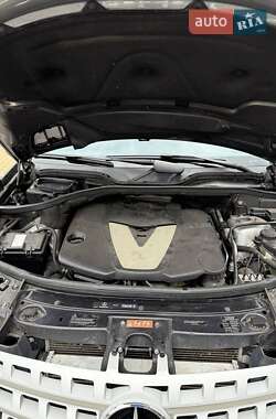 Внедорожник / Кроссовер Mercedes-Benz M-Class 2011 в 