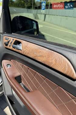 Внедорожник / Кроссовер Mercedes-Benz M-Class 2012 в 