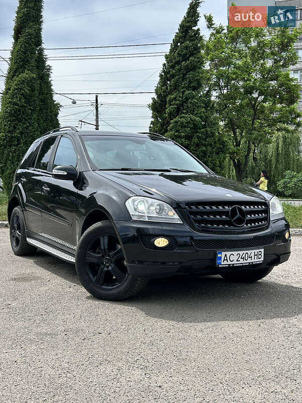 Внедорожник / Кроссовер Mercedes-Benz M-Class 2007 в 