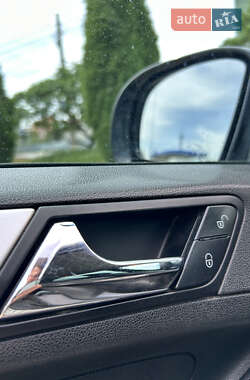 Внедорожник / Кроссовер Mercedes-Benz M-Class 2007 в 