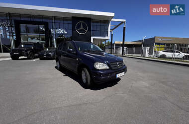 Внедорожник / Кроссовер Mercedes-Benz M-Class 2000 в Днепре