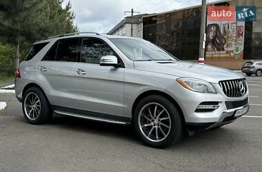 Внедорожник / Кроссовер Mercedes-Benz M-Class 2014 в 