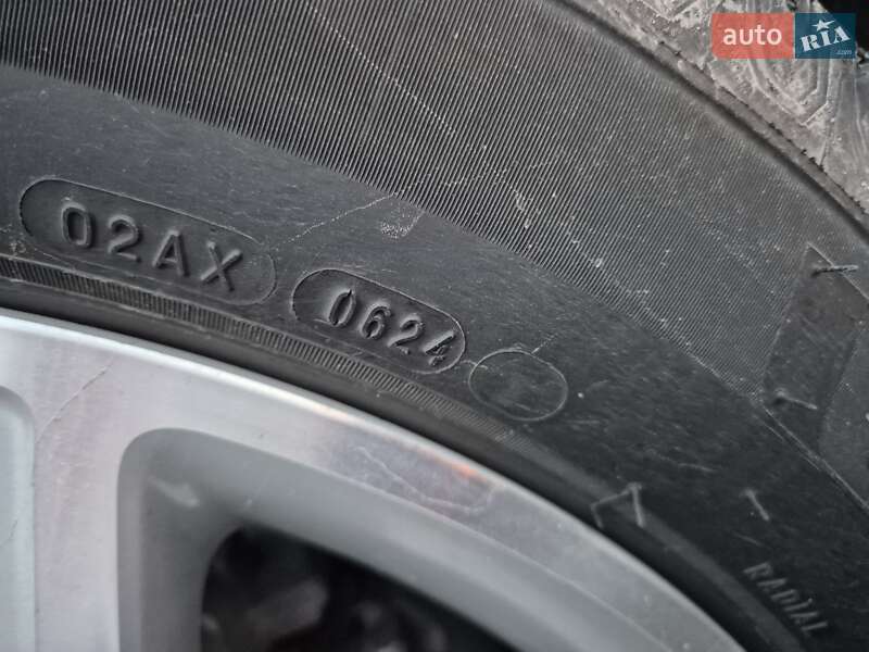 Внедорожник / Кроссовер Mercedes-Benz M-Class 2013 в Луцке
