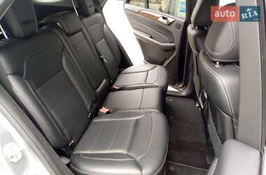 Внедорожник / Кроссовер Mercedes-Benz M-Class 2014 в 