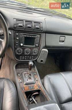 Внедорожник / Кроссовер Mercedes-Benz M-Class 2002 в 