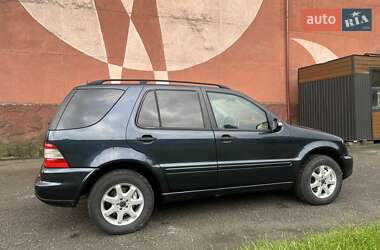 Внедорожник / Кроссовер Mercedes-Benz M-Class 2003 в 