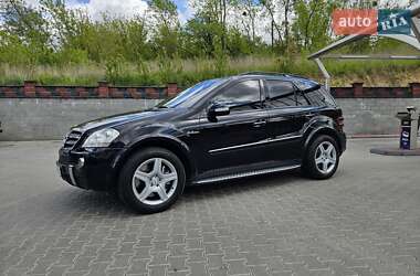 Позашляховик / Кросовер Mercedes-Benz M-Class 2006 в 