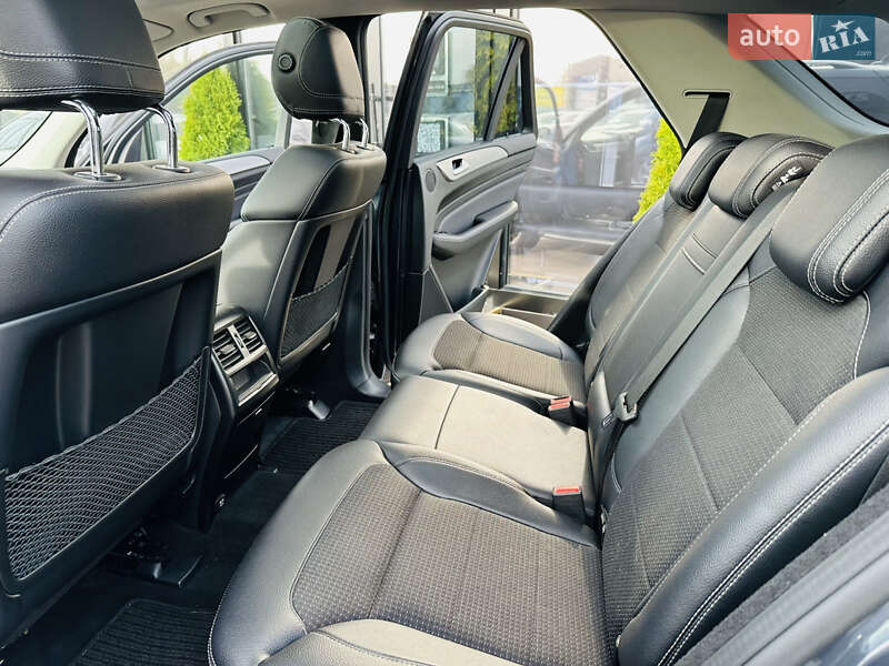 Позашляховик / Кросовер Mercedes-Benz M-Class 2013 в Харкові