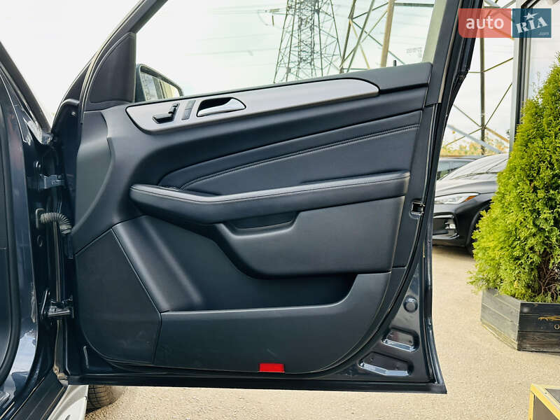 Позашляховик / Кросовер Mercedes-Benz M-Class 2013 в Харкові