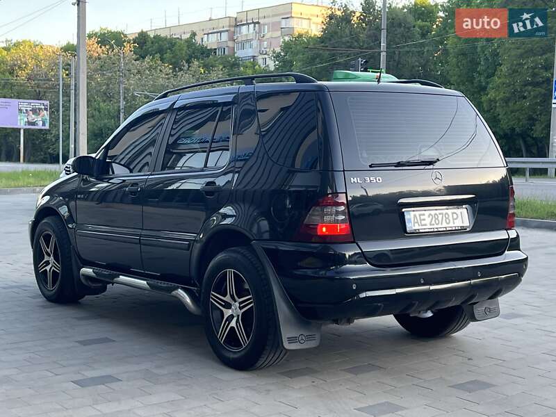 Внедорожник / Кроссовер Mercedes-Benz M-Class 2003 в Днепре фото 9 Внедорожник / Кроссовер Mercedes-Benz M-Class 2003 в Днепре