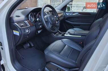 Внедорожник / Кроссовер Mercedes-Benz M-Class 2012 в 