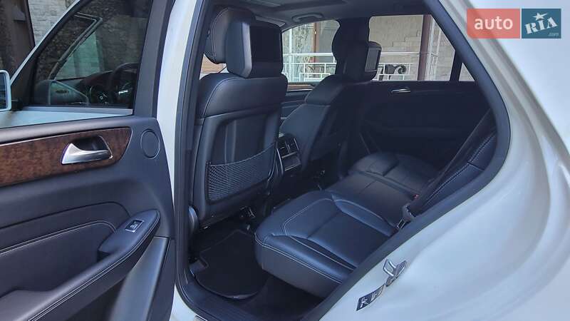 Внедорожник / Кроссовер Mercedes-Benz M-Class 2012 в Одессе