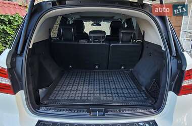 Внедорожник / Кроссовер Mercedes-Benz M-Class 2012 в 