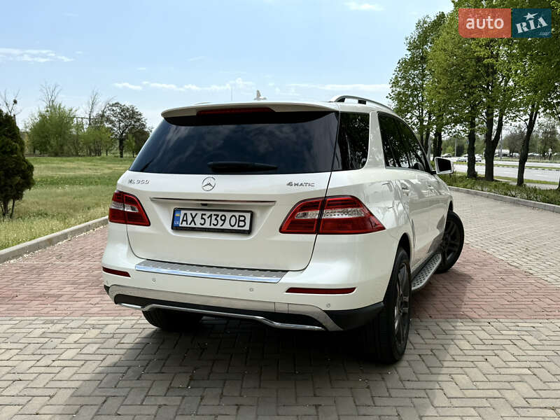 Внедорожник / Кроссовер Mercedes-Benz M-Class 2012 в Харькове