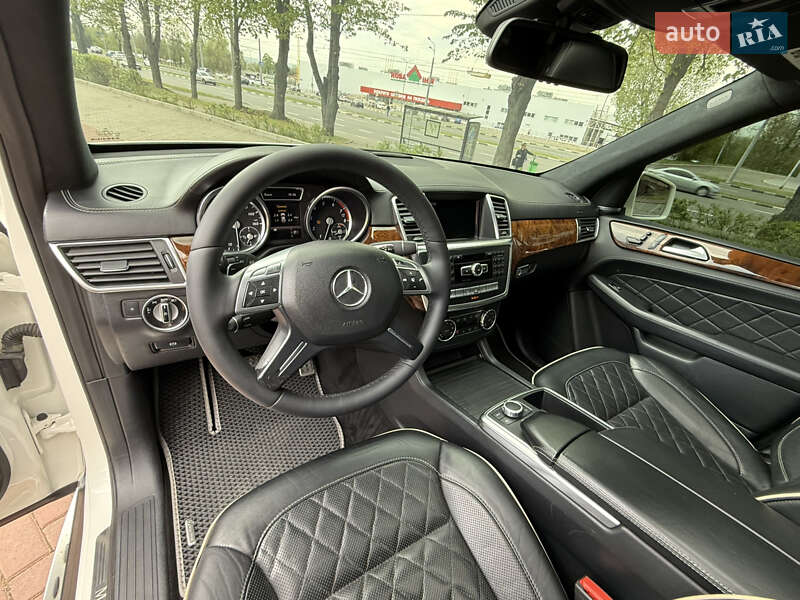 Внедорожник / Кроссовер Mercedes-Benz M-Class 2012 в Харькове