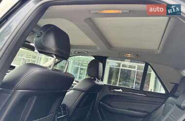 Внедорожник / Кроссовер Mercedes-Benz M-Class 2013 в 
