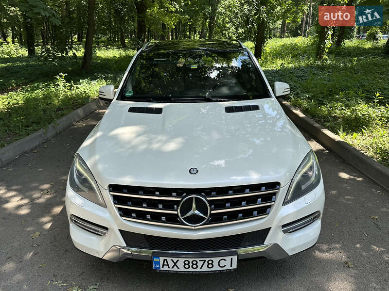 Внедорожник / Кроссовер Mercedes-Benz M-Class 2013 в Харькове