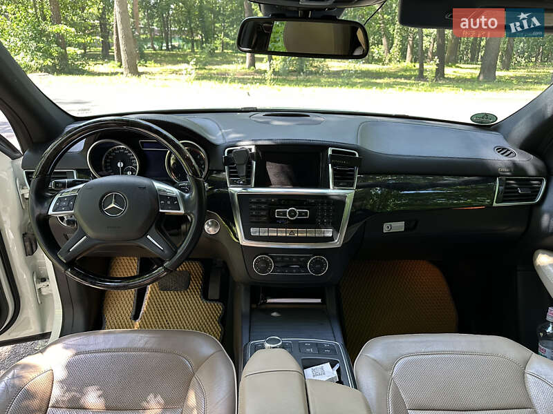 Внедорожник / Кроссовер Mercedes-Benz M-Class 2013 в Харькове