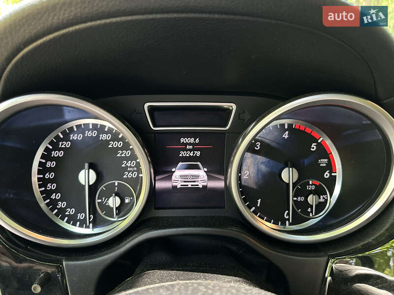 Внедорожник / Кроссовер Mercedes-Benz M-Class 2013 в Харькове