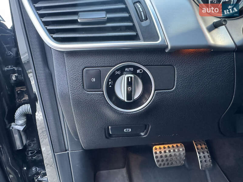 Внедорожник / Кроссовер Mercedes-Benz M-Class 2013 в Одессе
